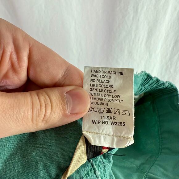 Woolrich Women's 12 Teal 100% Cotton Convertible Cargo Pants Shorts 1012WS - Picture 4 of 10